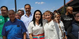 Con orden y alegría, concluye entrega de locales en nuevo mercado de Pátzcuaro: Gladyz Butanda
