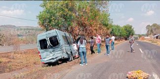#VIDEO | Por lo menos 10 lesionados el saldo tras aparatoso choque entre 2 camionetas en la Morelia-Pátzcuaro