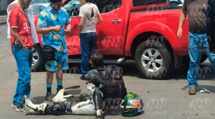 Se registra choque entre motociclista y camioneta en la Av. Madero Poniente de Morelia