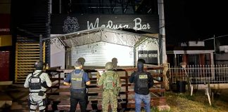 Cumplimenta FGE orden de cateo en bar del municipio de Morelia, y decomisa 400 dosis de narcótico