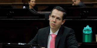 El Diputado Alfredo Anaya Presentará Iniciativa para Garantizar Visibilidad de Placas Vehiculares