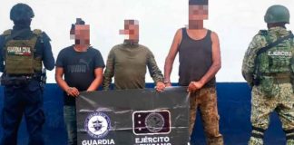 Detenidos tres hombres armados, aseguran droga y cartuchos en Apatzingán