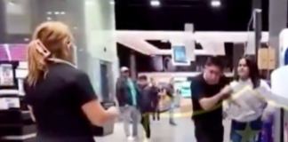 #VIDEO | #México: Mujer agarra a golpes a su ex pareja en pleno Chedraui