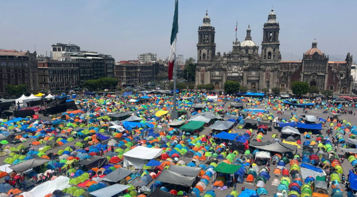 #ÚltimaHora | Maestros de la sección 22 de la CNTE acuerdan poner fin a plantón en CDMX