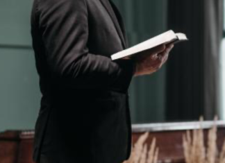 Detienen a pastor evangélico por abusar de 4 menores de edad