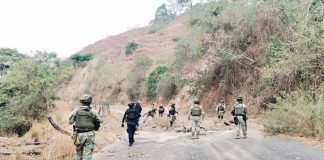 Circulación restablecida en tramo carretero Coalcomán-Aquila: SSP