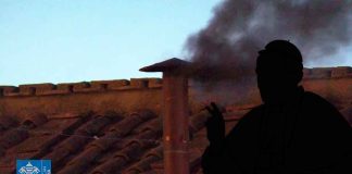 #VIDEO | Fumata negra en la primer ronda de elección en el Cónclave #Internacional