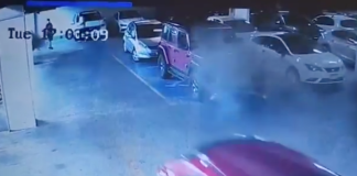 #VIDEO | Así inició el incendio en el estacionamiento de gimnasio en Morelia