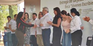 En la UTM entregan tarjetas Jóvenes Escribiendo el Futuro a estudiantes de nivel superior