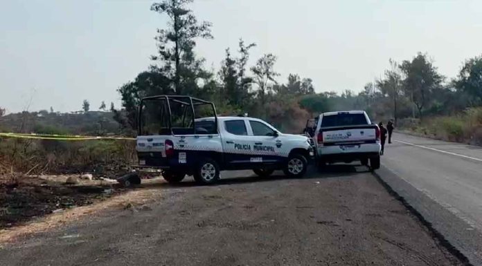 #VIDEO | Hallan a dos hombres ejecutados con señales de violencia en la carretera Indaparapeo–Charo