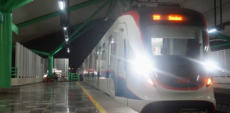 ¡Ahora en Monterrey! Joven sufre pinchazo en estación del Metro y presenta malestares
