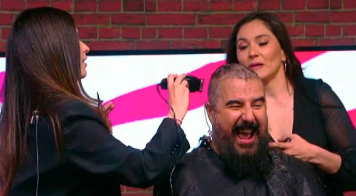 #Viral #VIDEO | Adiós, melena, hola, derrota; Álvaro Morales se rapa en vivo tras fallida apuesta por el Real Madrid