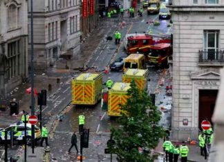 #VIDEO | Celebración de campeonato en Liverpool termina en tragedia tras atropello masivo #Internacional