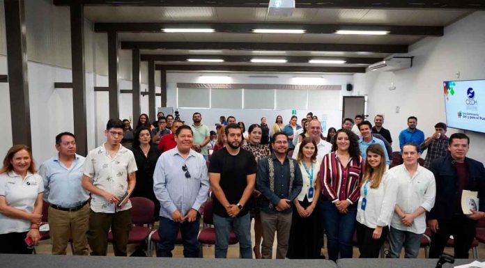 Comunicadoras y comunicadores de Michoacán reciben capacitación sobre Derechos Humanos de las personas periodistas