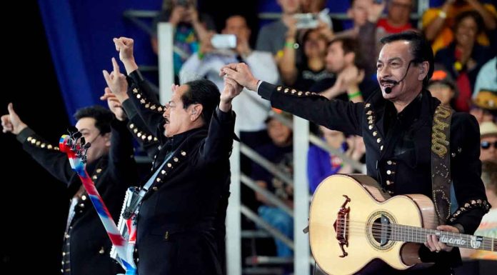 Los Tigres del Norte: Un concierto agotado en el Madison Square Garden y una calle en su honor