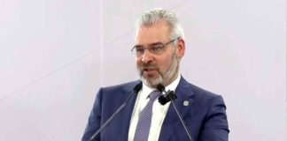 “Michoacán no tiene escuelas en paro, trabajan al 100%”, asegura Alfredo Ramírez Bedolla