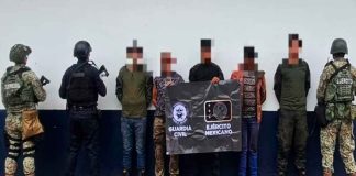 SSP y Defensa detienen a 5 hombres con arsenal en Apatzingán