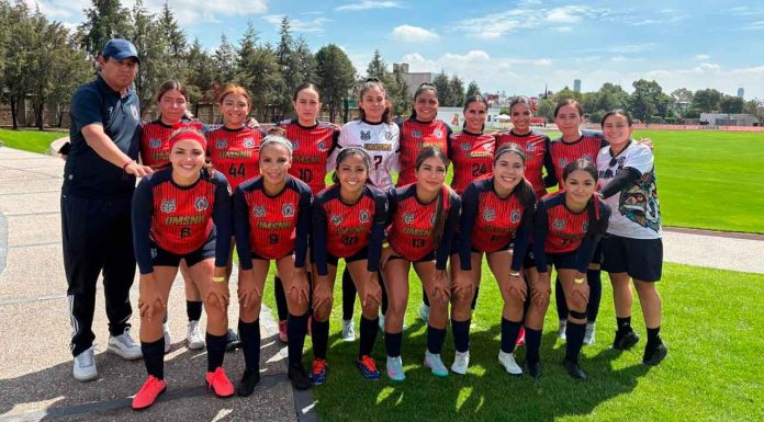 Equipo femenil de fútbol bardas de la UMSNH calificó a cuartos de final de la Universiada Nacional