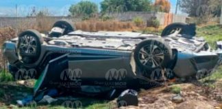 Vuelca automóvil en la Pátzcuaro-Morelia