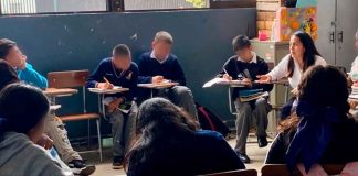 DIF Zamora lleva charla sobre cutting a estudiantes del CONAFE