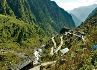Tragedia aérea en el Himalaya: Siete muertos en accidente de helicóptero cerca de Kedarnath