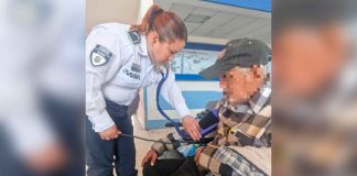 Gracias al protocolo Punto Naranja, Policía Morelia localiza a persona reportada como extraviada en la Terminal de Autobuses