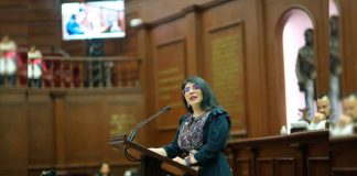 Propone Vanhe Caratachea reforma para extender pensión alimenticia hasta la obtención de título y cédula profesional