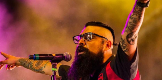 Dr. Shenka, vocalista de Panteón Rococó, es hospitalizado de emergencia