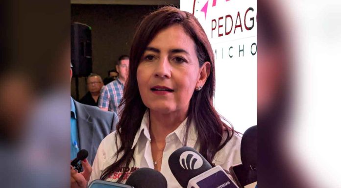 En alerta escuelas de Michoacán por la entrada del huracán Erick