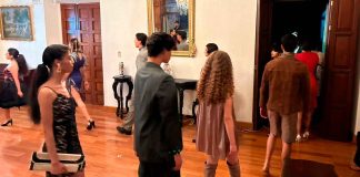 #Imágenes | La boutique “Aretha Vintage” presenta su pasarela de temporada