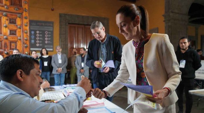 “Que viva la democracia”: Presidenta Claudia Sheinbaum participa en la primera elección del poder judicial