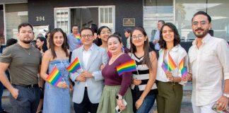 TEEMICH coloca bandera del Orgullo de la Diversidad Sexual