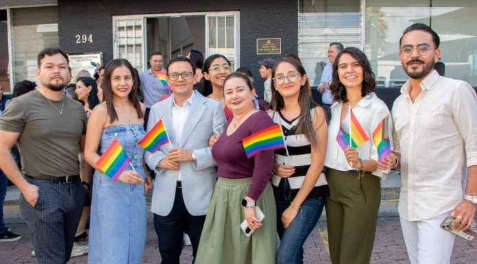 TEEMICH coloca bandera del Orgullo de la Diversidad Sexual