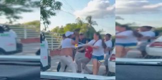 #VIDEO || Hombre agrede y golpea a enfermera en clínica de Tabasco