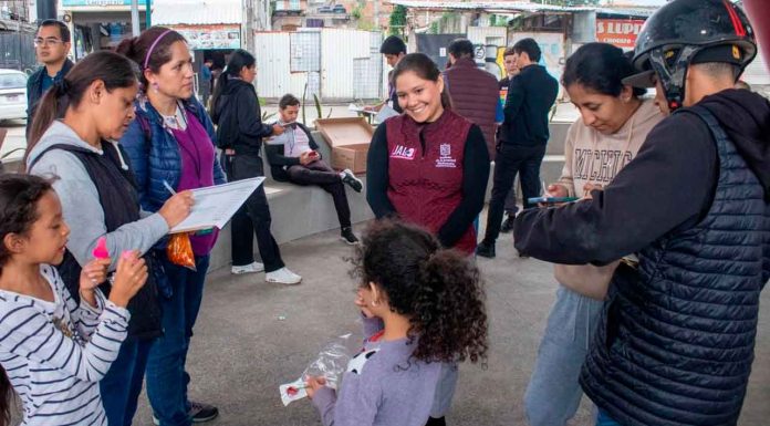 Inicia Gobierno de Michoacán recolección de firmas en favor del hospital del IMSS en Villas del Pedregal