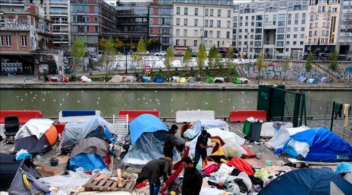 #VIDEO || Mujer escapa de intento de agresión en su coche el caso reabre debate sobre inmigrantes