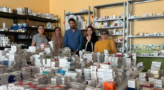 DIF de Tanhuato fortalece su farmacia para una mejor atención a la comunidad