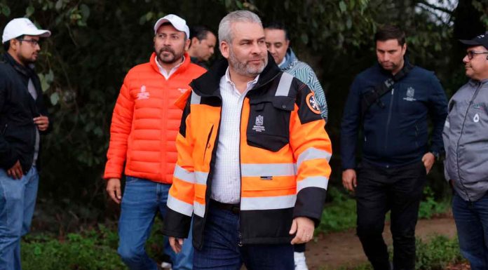 Michoacán alerta y en coordinación por tormenta “Erick”: Bedolla