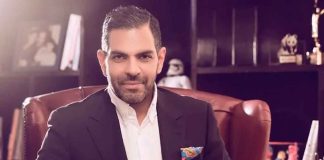 Magnate y multimillonario hindú muere por causa de una abeja