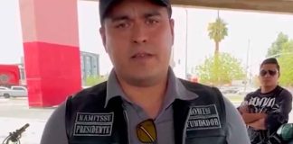 Indignante agresión en Mexicali: Motociclista ataca a voceador invidente