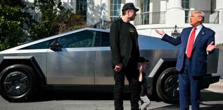 Tesla se desploma 14% en la bolsa tras pleito entre Donald Trump y Elon Musk