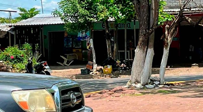 Hallan a hombre sin vida por impactos de arma de fuego en Parácuaro