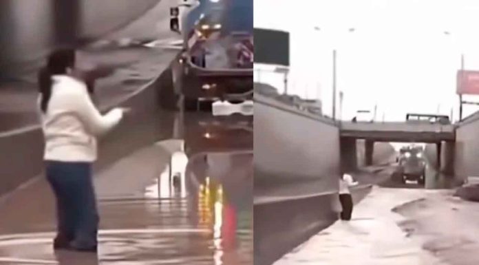 #Video | Conductor empapa a reportera en Perú y queda atrapado en inundación