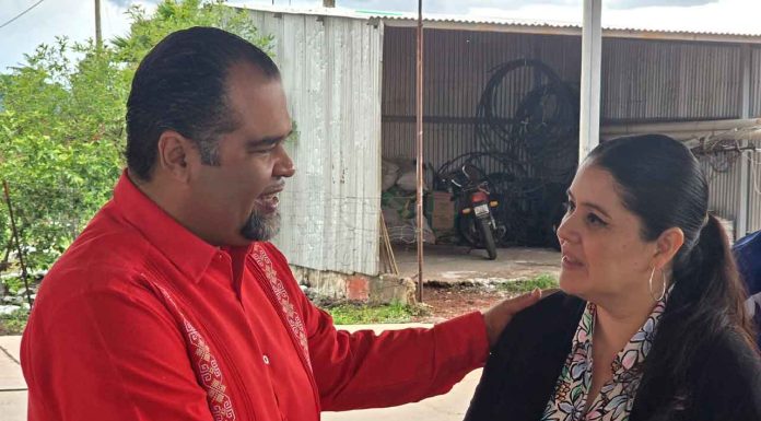 Puruándiro invierte en el futuro de sus jóvenes: Telesecundaria de La Quemada recibe apoyo para deporte y limpieza