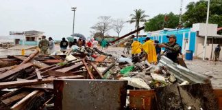 #VIDEO || Huracán Erick desata caos en Oaxaca, pero pierde fuerza a tiempo