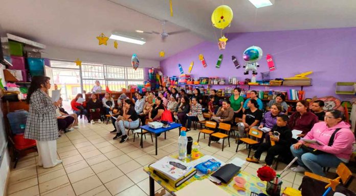 Janamuato: Familias se capacitan para una “Crianza para las Libertades”
