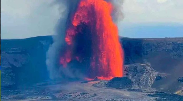 #Video | El volcán Kilauea lanza lava a más de 100 metros de altura en nuevo episodio eruptivo