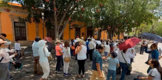 Morelianos se manifiestan en contra de elección a jueces y magistrados