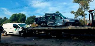 Un muerto y 4 heridos, tras choque de camioneta contra auto, en la Uruapan-Paracho