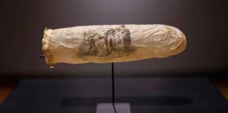 Un preservativo de 200 años con una monja erótica: la insólita nueva pieza del Rijksmuseum de Ámsterdam